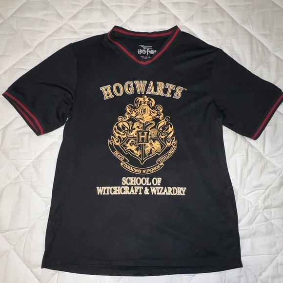 Harry Potter hogwarts jersey - Picture 1 of 3